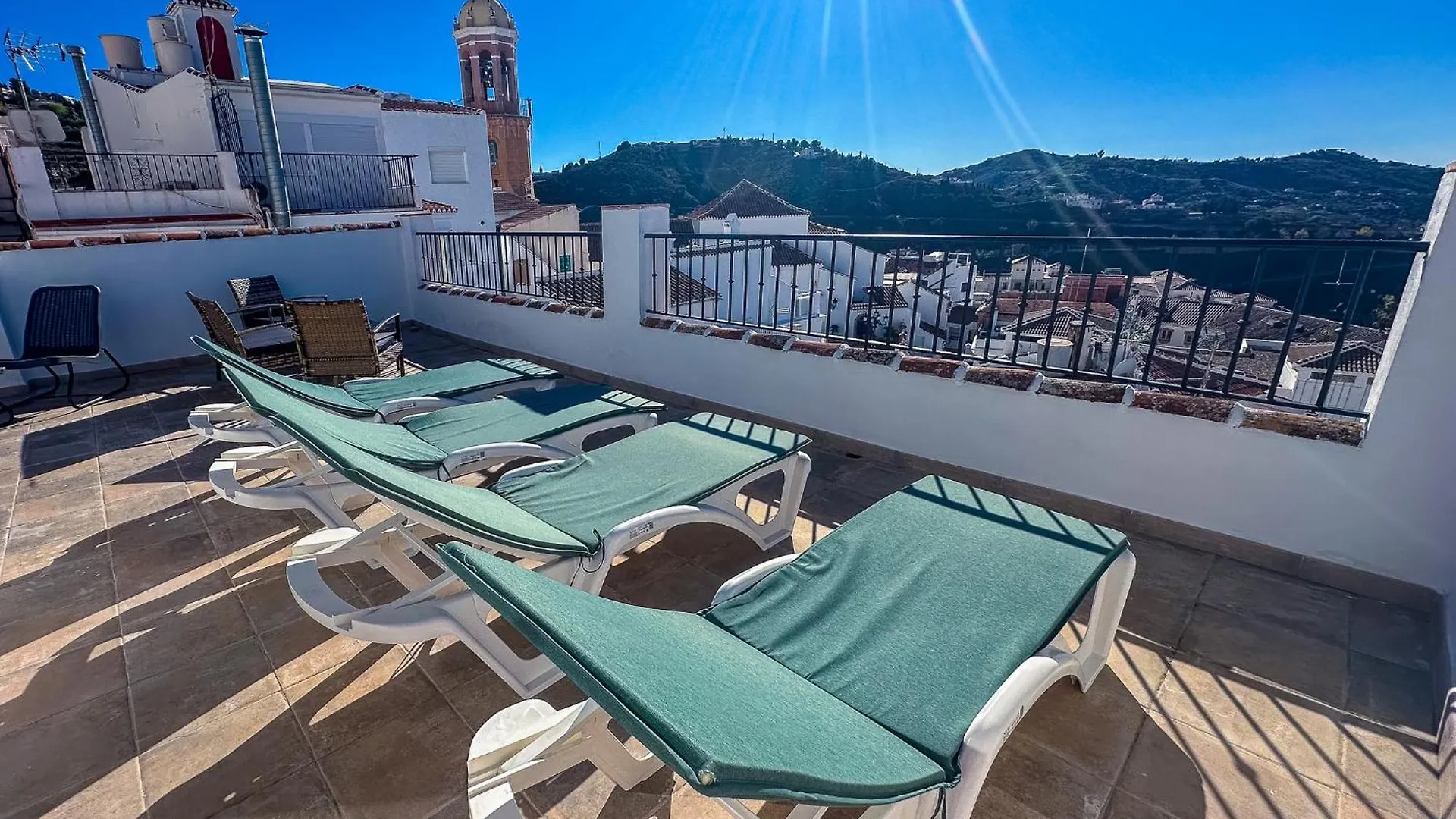 Pensjonat Hotel La Tienda Nueva Cómpeta