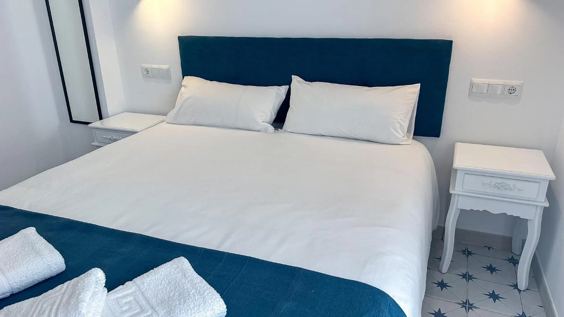 Pensjonat Hotel La Tienda Nueva Cómpeta