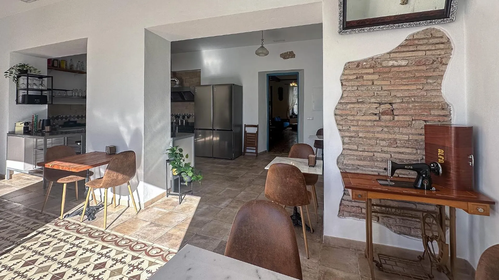 Hotel La Tienda Nueva à Cómpeta Maison d'hôtes