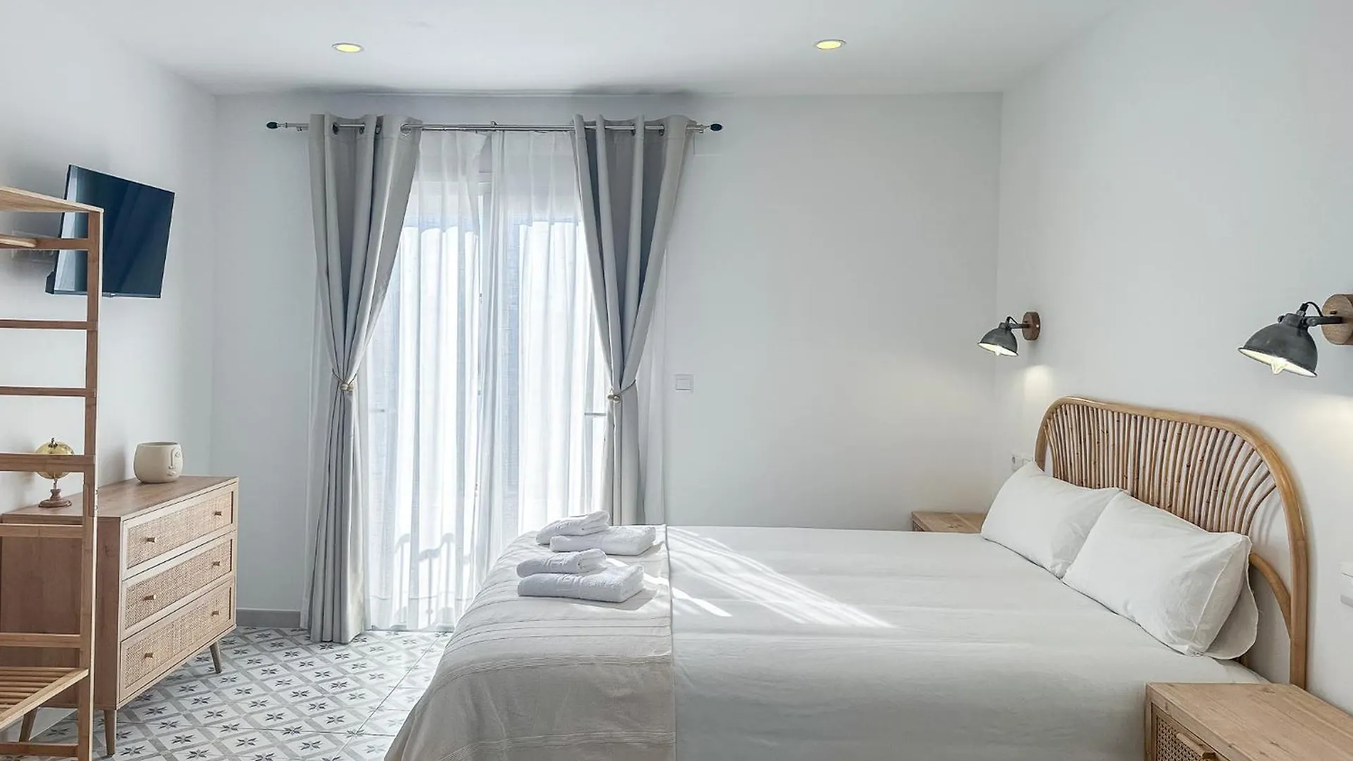Hotel La Tienda Nueva à Cómpeta 4*,  Espagne